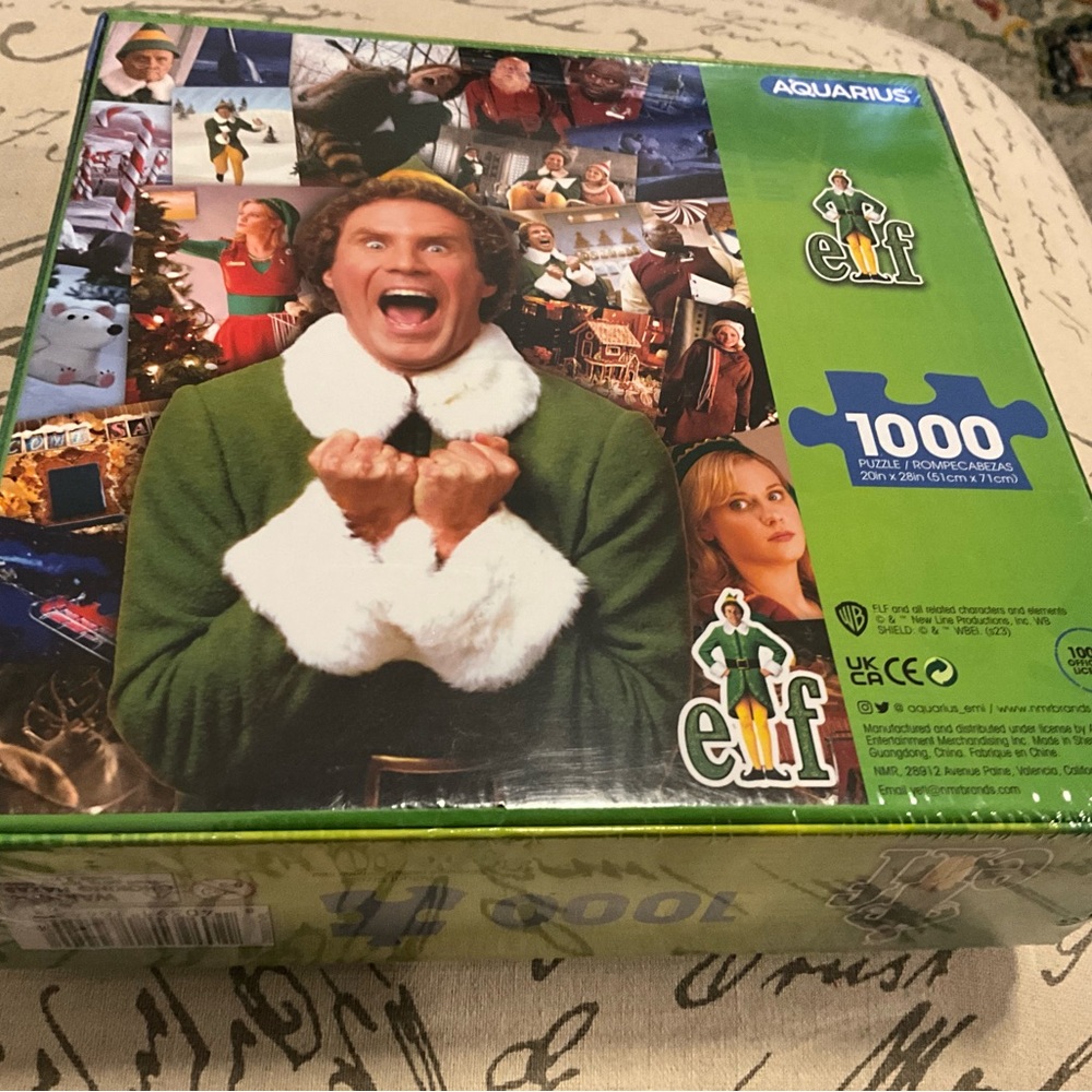 NWT- Elf 1000 piece puzzle